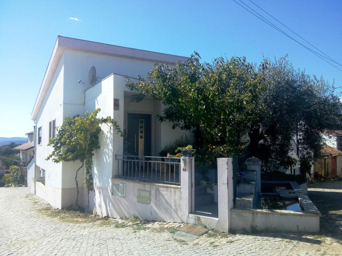 Apartamento Casa Da Oliveira Milhão Exterior foto